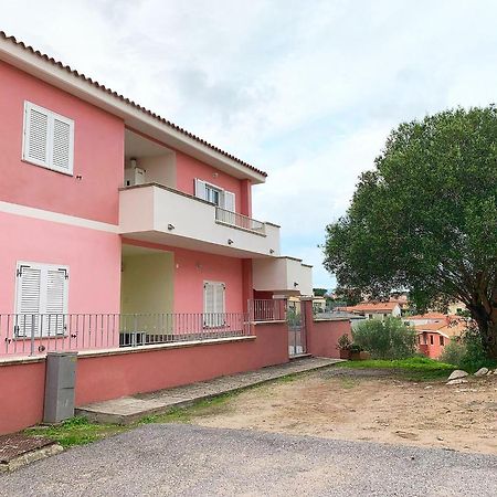 Tramontana Vista Mare 300M Dalla Spiaggia Golfo Aranci Kültér fotó